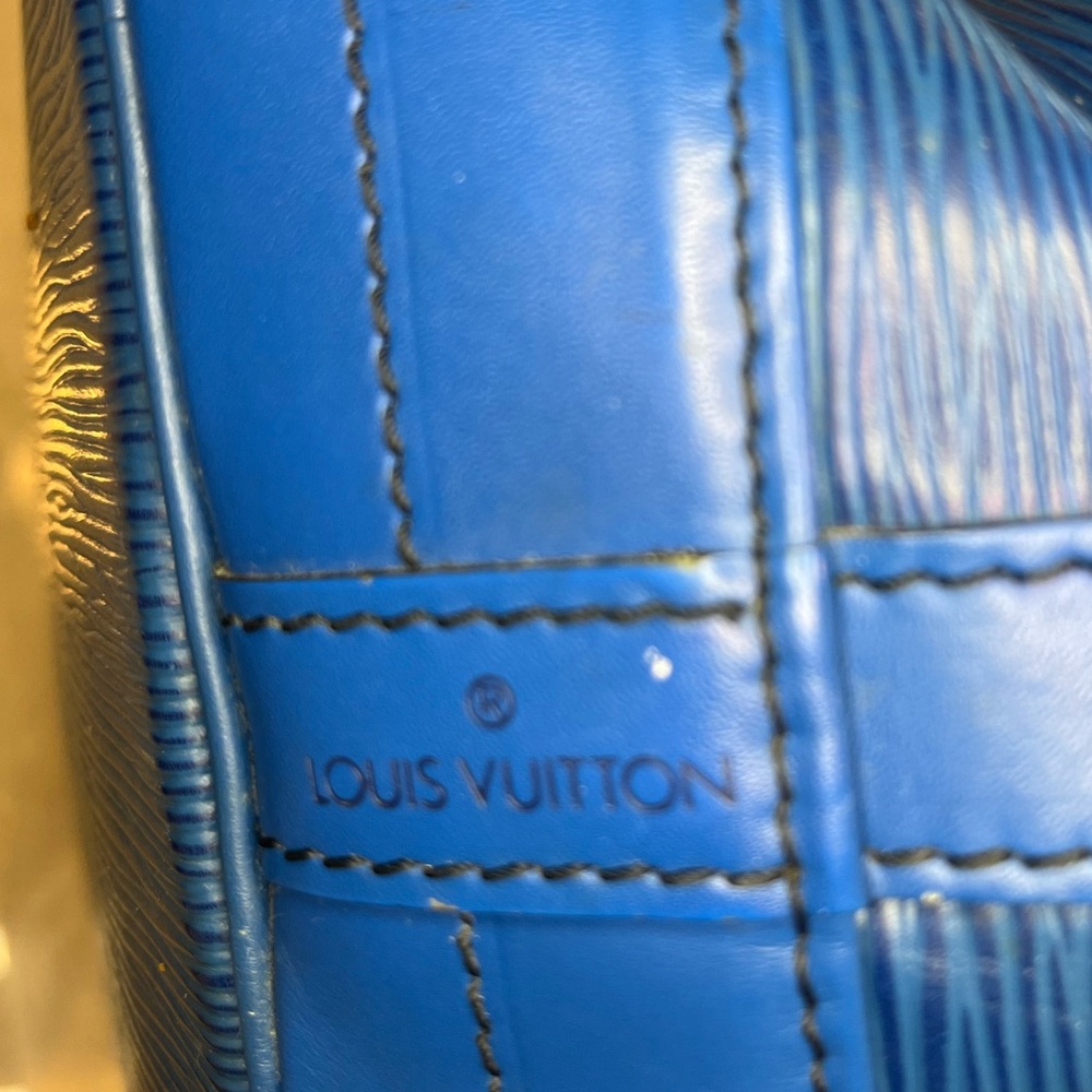 Louis Vuitton Auth Blue Epi Noe GM Leather Drawstring Shoulder Bag VTG ‘81, EUC - Picture 12 of 17